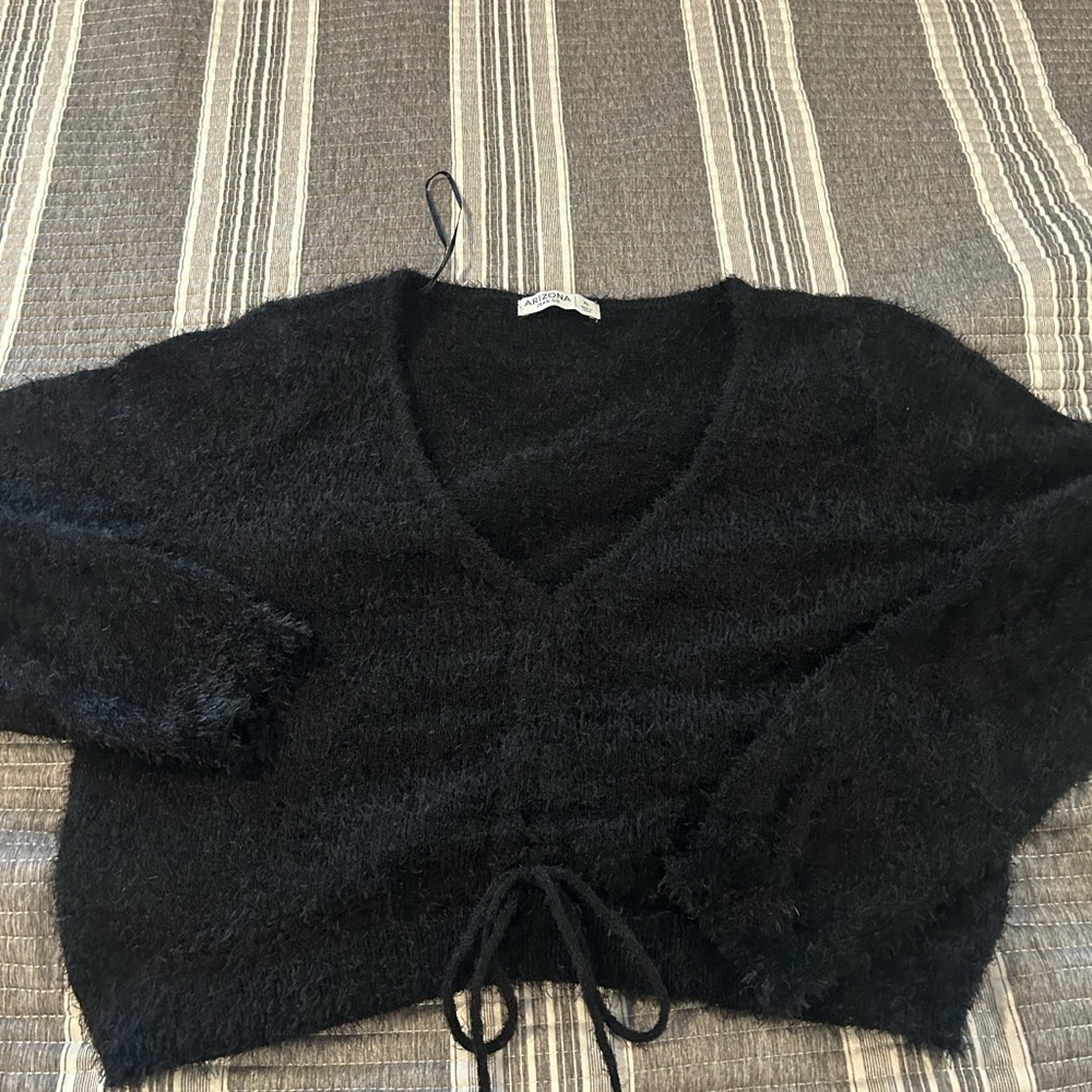 NWT Arizona Women's Black and Fuzzy Cinch tie Sweater Size xl